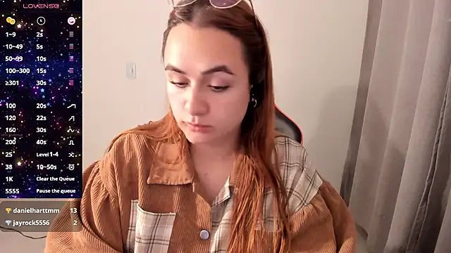 Snapshot of maryluna95 chatting on 30, 10, 2025 maryluna95 online show from 30, 10, 2025