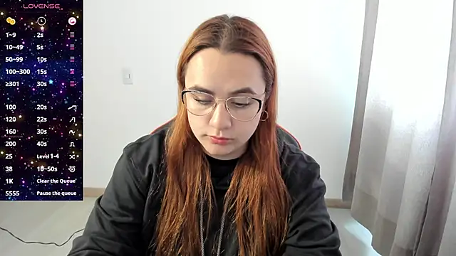 Snapshot of maryluna95 chatting on 30, 10, 2025 maryluna95 online show from 30, 10, 2025