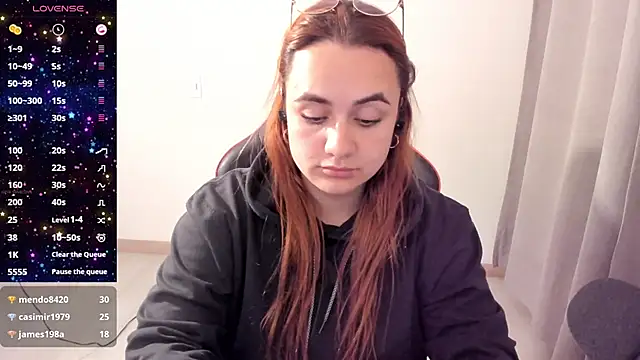 Snapshot of maryluna95 chatting on 31, 10, 2025 maryluna95 online show from 31, 10, 2025