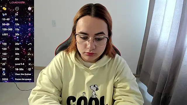 Snapshot of maryluna95 chatting on 6, 11, 2025 maryluna95 online show from 6, 11, 2025