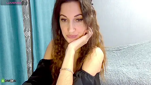 Snapshot of Bany_Brandy chatting on 23, 10, 2025 Bany Brandy online show from 23, 10, 2025