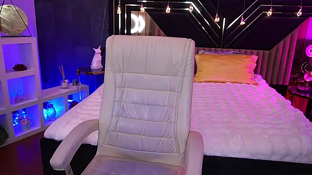 CoolTatis online show from 13, 1, 2026