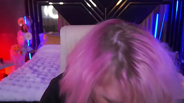 CoolTatis online show from 2, 11, 2025