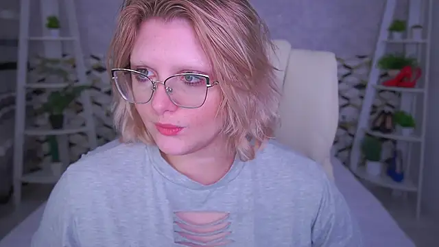 Snapshot of CoolTatis chatting on 19, 5, 2026 CoolTatis online show from 19, 5, 2026