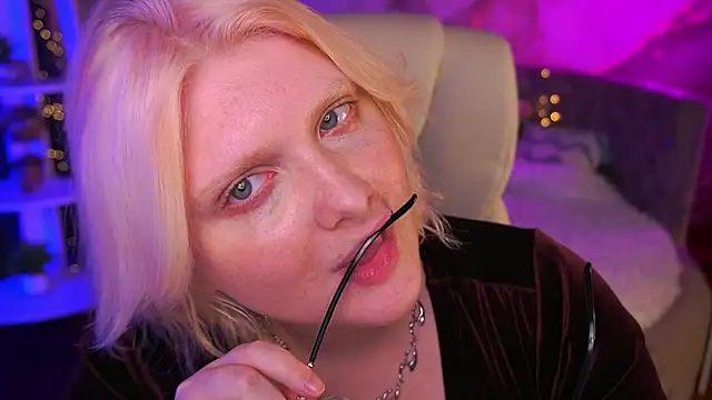 CoolTatis online show from 27, 3, 2026