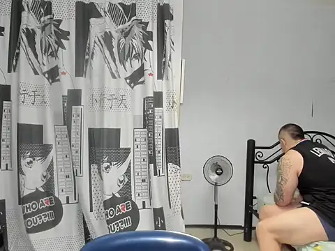 Snapshot of regan_jhonso chatting on 26, 11, 2025 regan jhonso online show from 26, 11, 2025