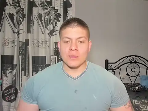 Snapshot of regan_jhonso chatting on 29, 10, 2025 regan jhonso online show from 29, 10, 2025