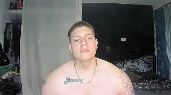 Snapshot of regan_jhonso chatting on 10, 2, 2025 regan jhonso online show from 10, 2, 2025