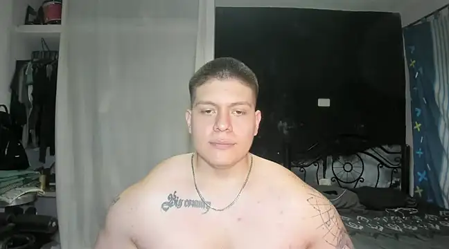 Snapshot of regan_jhonso chatting on 10, 2, 2025 regan jhonso online show from 10, 2, 2025