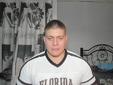 Snapshot of regan_jhonso chatting on 26, 10, 2025 regan jhonso online show from 26, 10, 2025