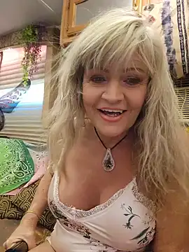 annika lately online show from 10, 7, 2026