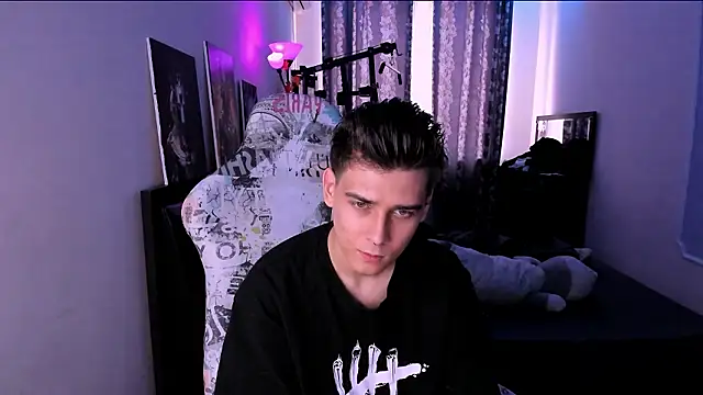 Foxicfu online show from 5, 2, 2026