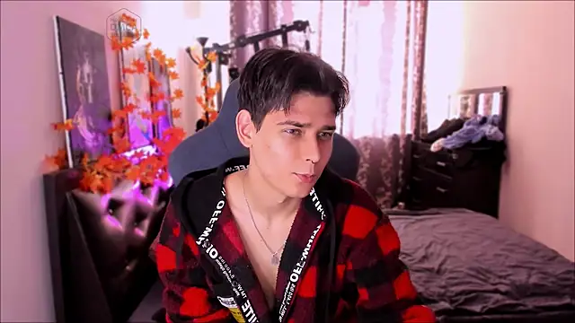 Foxicfu online show from 8, 11, 2025