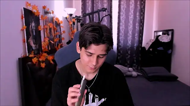 Foxicfu online show from 28, 11, 2025