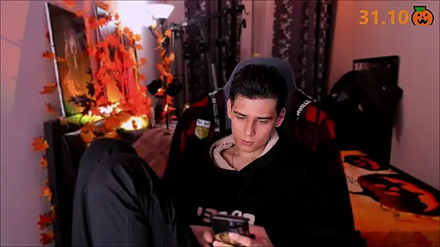 Foxicfu online show from 24, 10, 2025