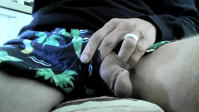 ewuich1 online show from 15, 1, 2025