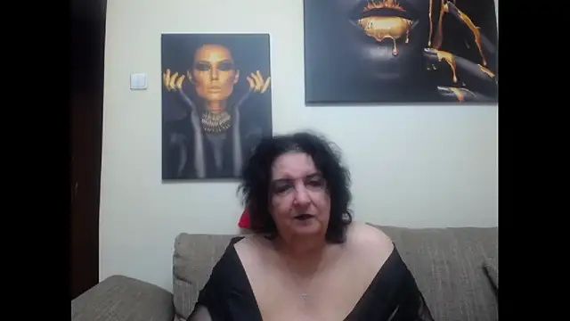 maturekorine online show from 22, 4, 2026