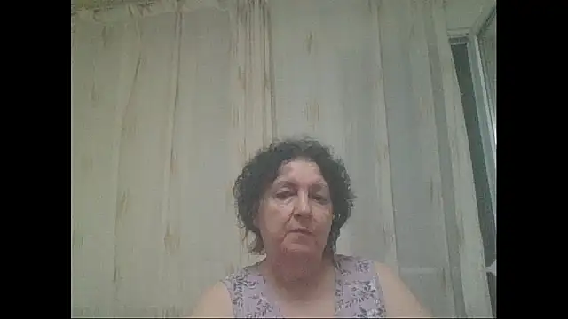 Snapshot of maturekorine chatting on 9, 9, 2025 maturekorine online show from 9, 9, 2025