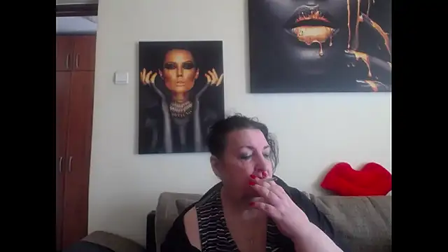 maturekorine online show from 8, 4, 2026