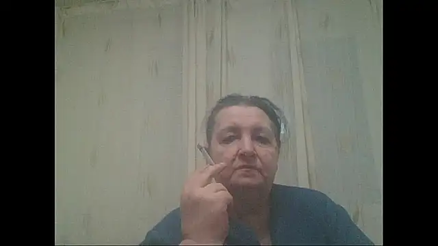 Snapshot of maturekorine chatting on 27, 12, 2024 maturekorine online show from 27, 12, 2024