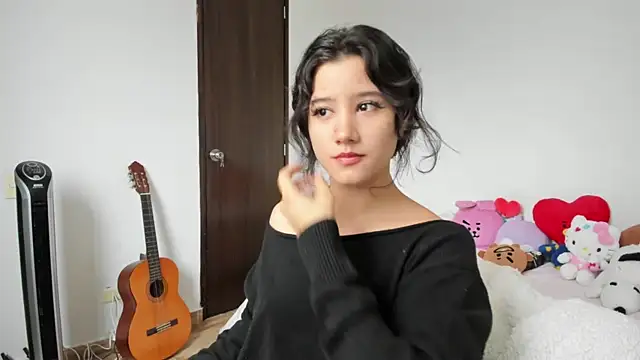 Snapshot of Eli_dl chatting on 5, 12, 2025 Eli dl online show from 5, 12, 2025