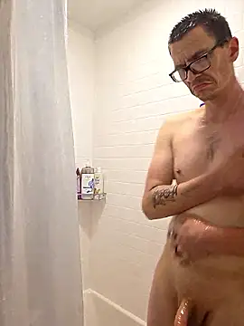 Hatchetwound6969 online show from 9, 1, 2026