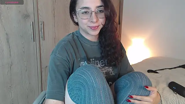 Snapshot of Abii_26 chatting on 22, 10, 2025 Abii 26 online show from 22, 10, 2025