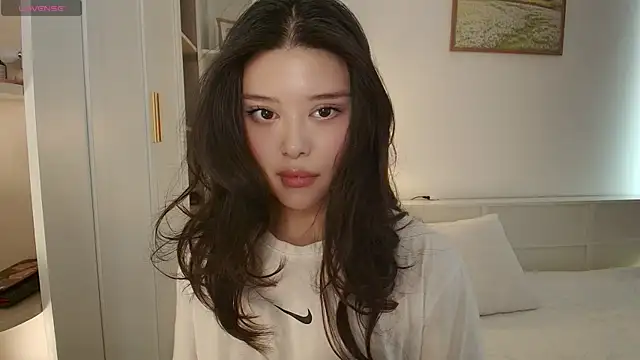 tenderlybaee online show from 22, 12, 2025