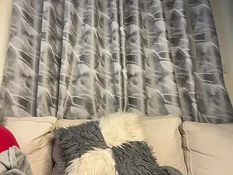 Chocolate queen2 online show from 15, 11, 2025