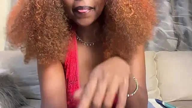 Snapshot of Chocolate_queen2 chatting on 30, 4, 2026 Chocolate queen2 online show from 30, 4, 2026