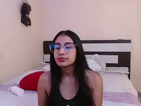 Snapshot of chika_hellar chatting on 26, 1, 2025 chika hellar online show from 26, 1, 2025