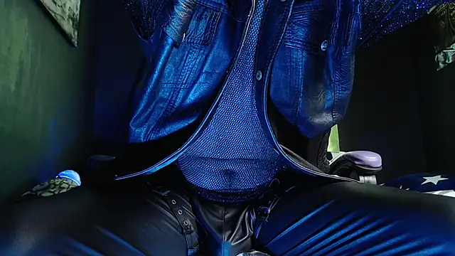 Dicaprioo  online show from 17, 4, 2026