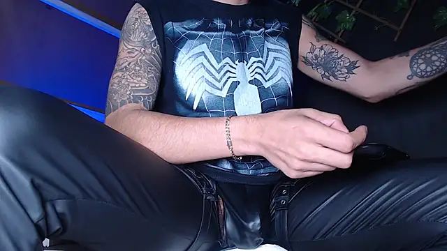 Dicaprioo  online show from 11, 10, 2025