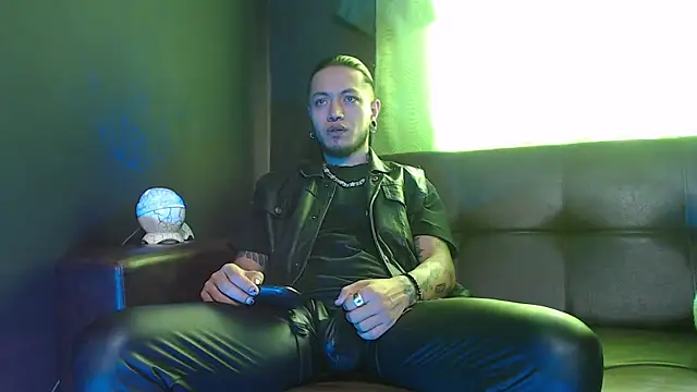 Dicaprioo  online show from 7, 5, 2026