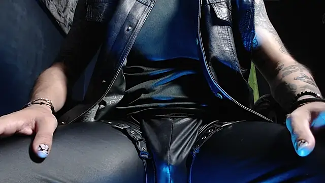 Dicaprioo  online show from 22, 4, 2026