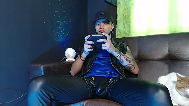 Dicaprioo  online show from 5, 5, 2026