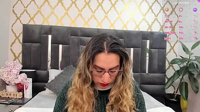 RubbyTaylor online show from 27, 6, 2026