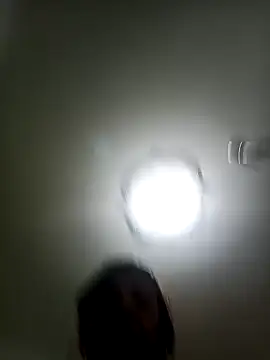 Snapshot of LITLESTAR chatting on 9, 10, 2025 LITLESTAR online show from 9, 10, 2025