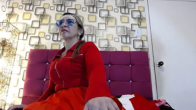 Snapshot of LITLESTAR chatting on 1, 10, 2025 LITLESTAR online show from 1, 10, 2025