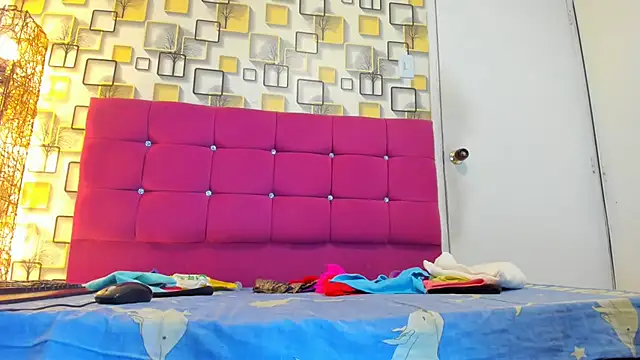 Snapshot of LITLESTAR chatting on 7, 10, 2025 LITLESTAR online show from 7, 10, 2025