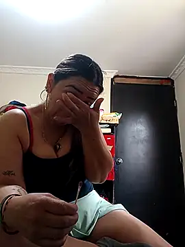 Snapshot of LITLESTAR chatting on 24, 10, 2025 LITLESTAR online show from 24, 10, 2025