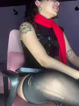  Gothiccbitch  online show from 1, 3, 2025
