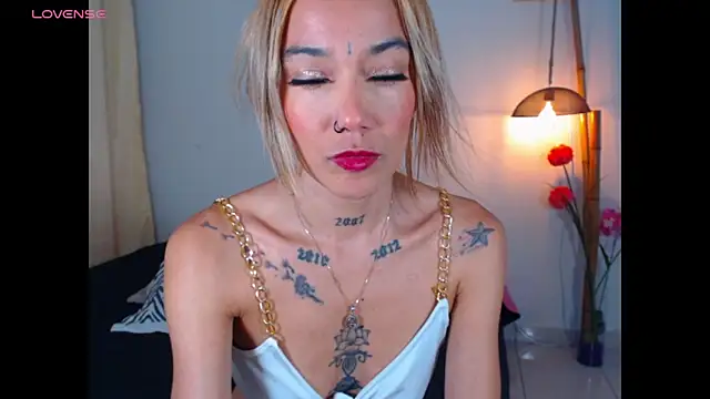 Veronicaa 2 online show from 19, 10, 2025