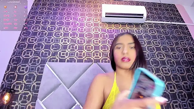 CherryBlossom23 online show from 3, 12, 2025