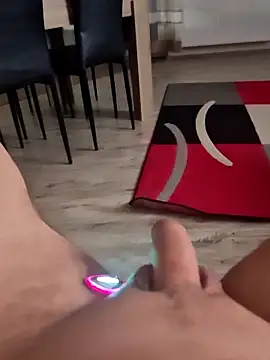 Szeltolo001 online show from 14, 3, 2026