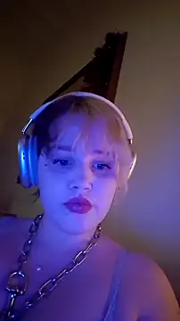 Kitty-Souffle online show from 8, 1, 2026