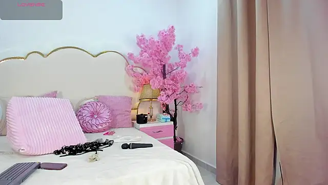 CahitlinBell online show from 31, 3, 2026