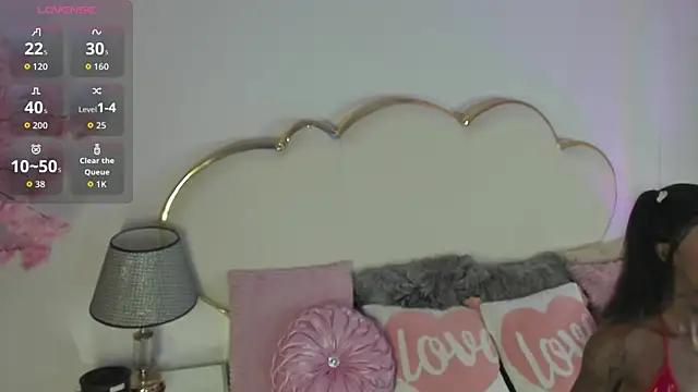 CahitlinBell online show from 2, 12, 2025