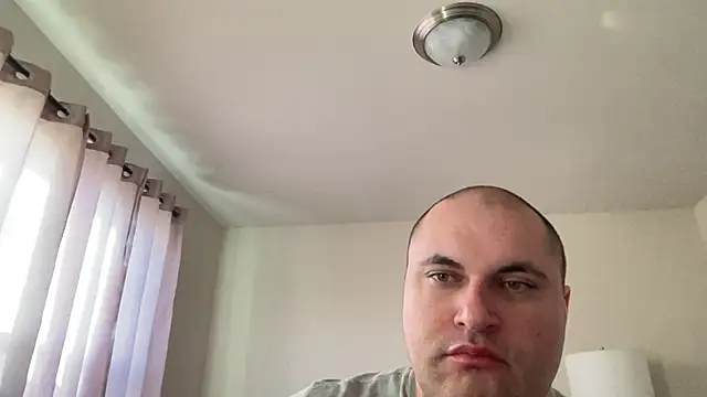 SluggishChase99 online show from 8, 12, 2024