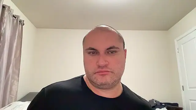 SluggishChase99 online show from 4, 2, 2026